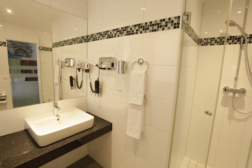 Warsteinerhof By Centro Comfort Κολωνία Εξωτερικό φωτογραφία